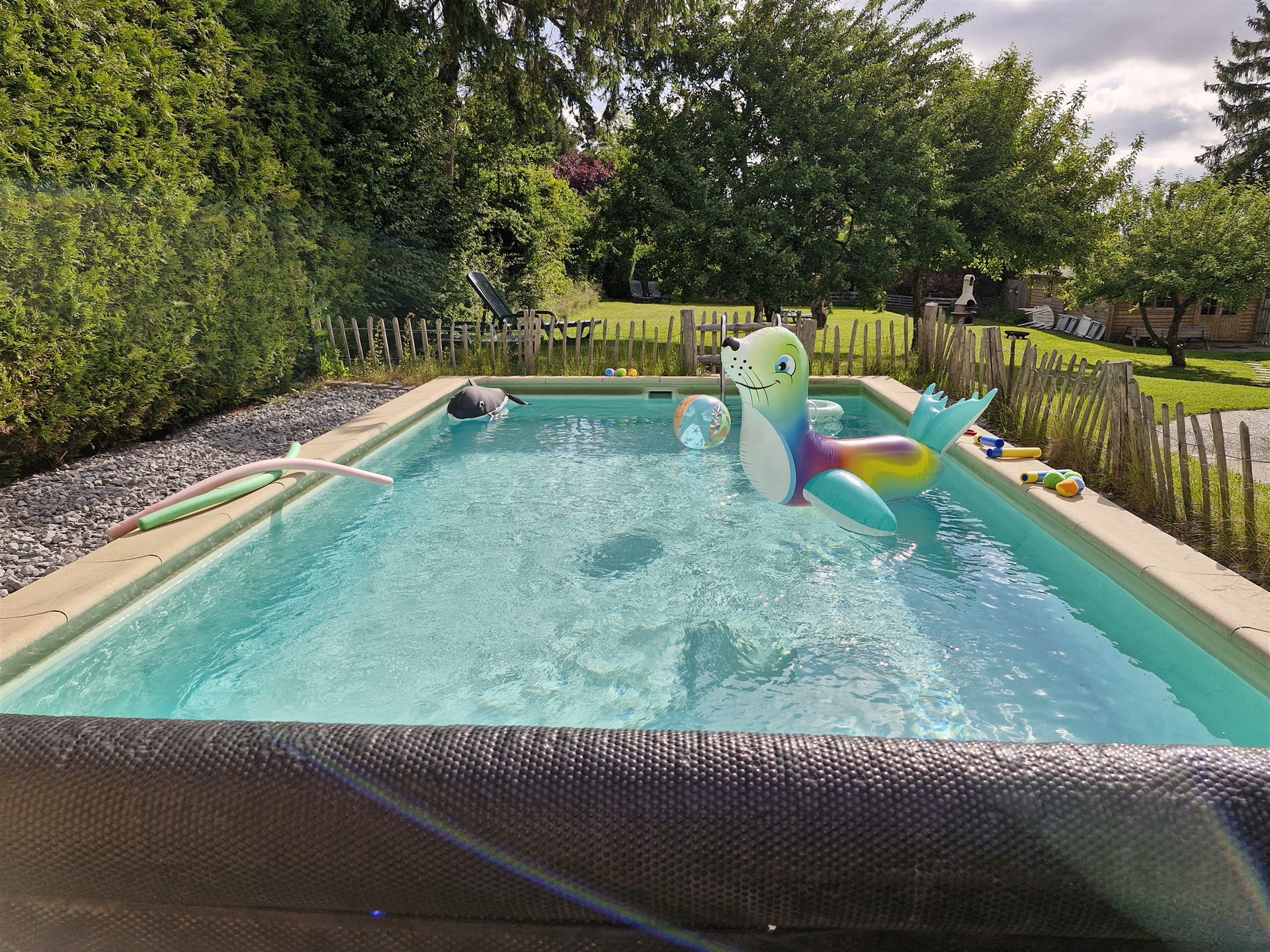 Beheizter Pool